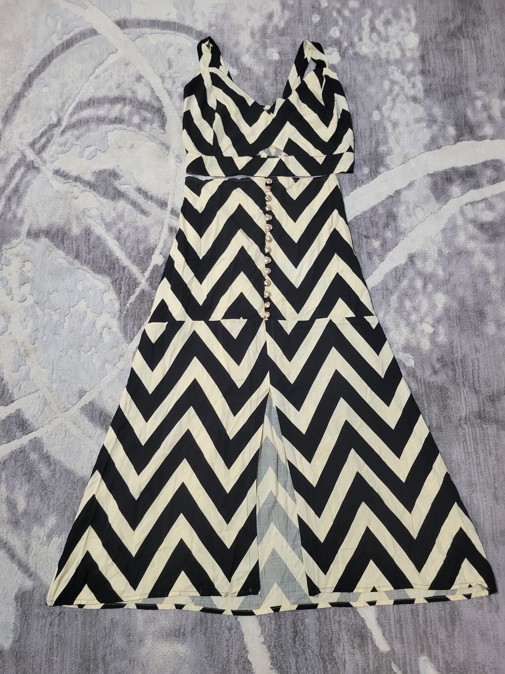 Black & Creqm Chevron Maxi Skirt with Marching Top Size 2XL